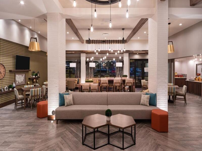 Hampton Inn Riverside Downtown Kültér fotó